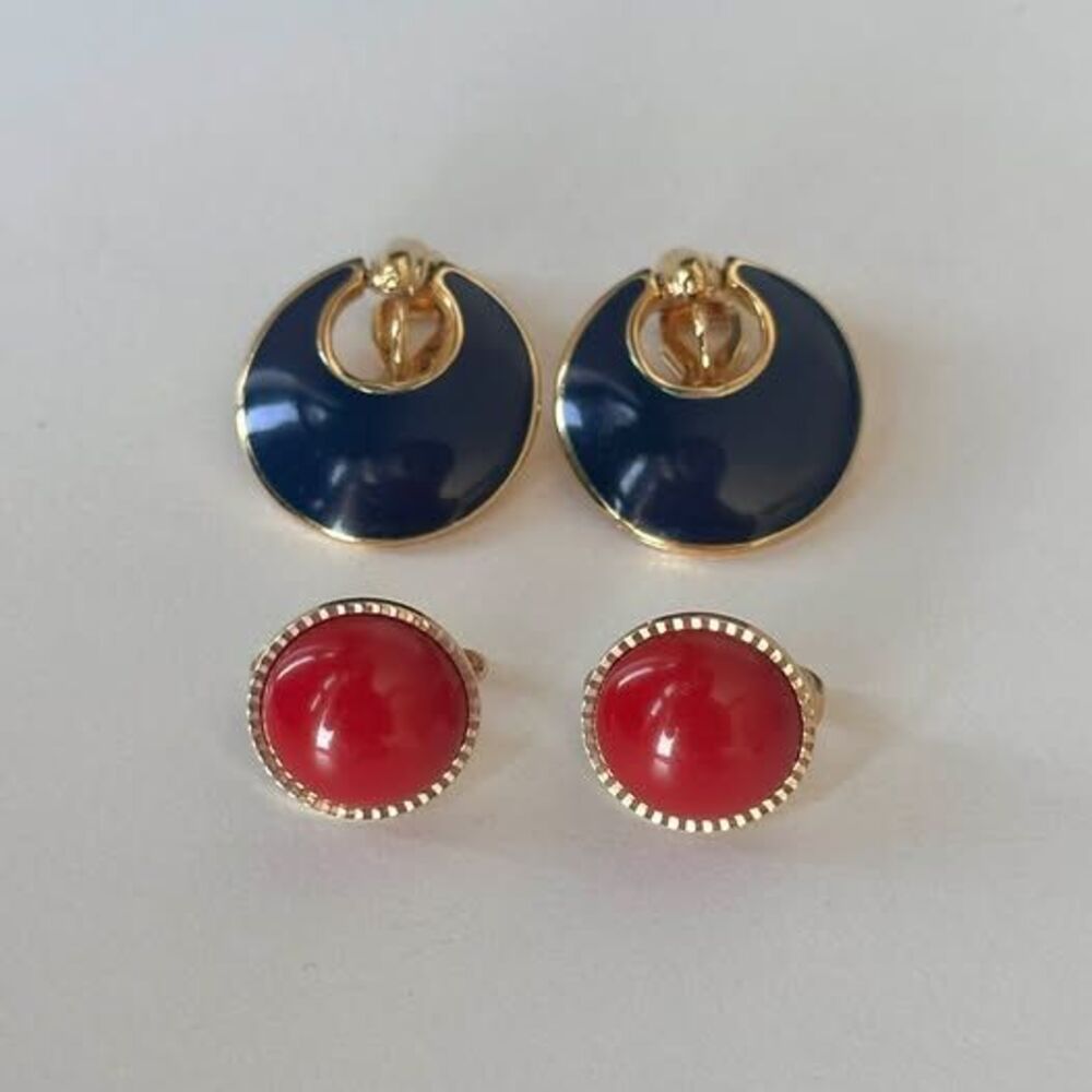 Clip-On Earrings Set of 2 – Navy Enamel Hoop & Red Cabochon Studs, Gold Tone